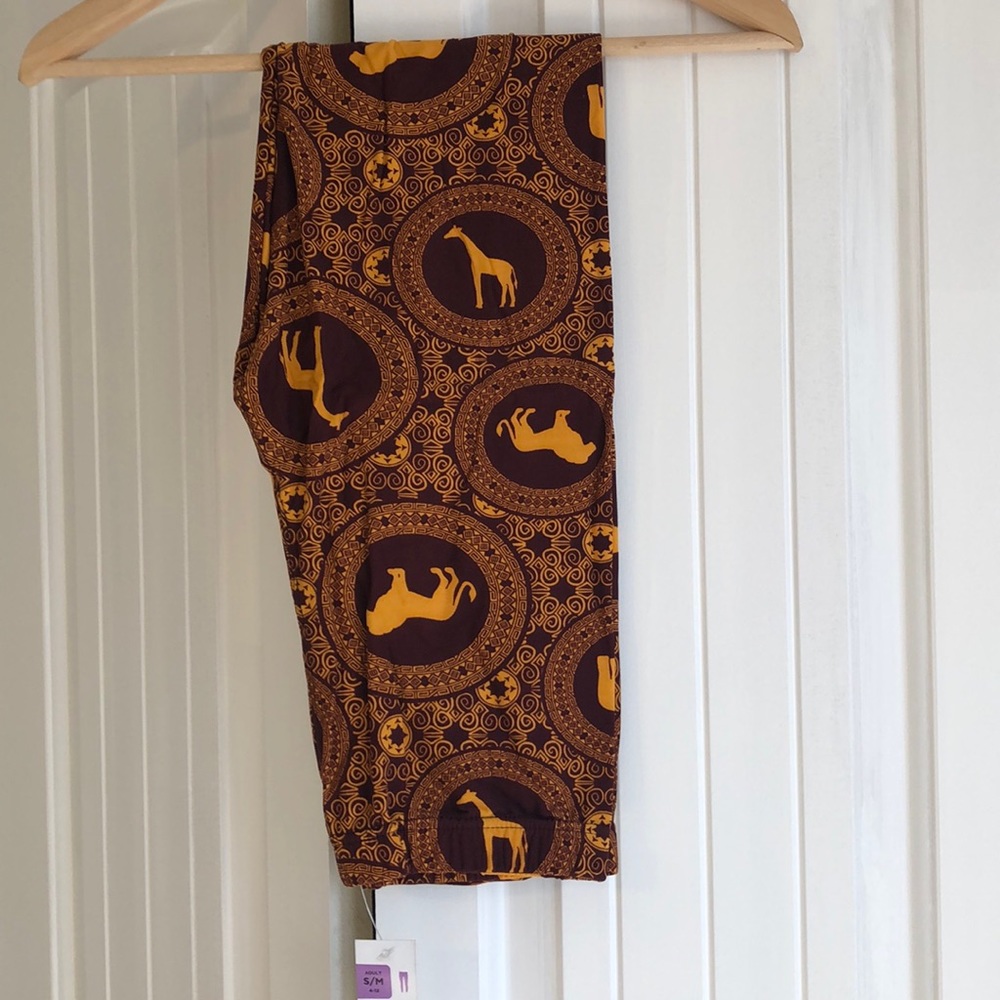 Safari print leggings